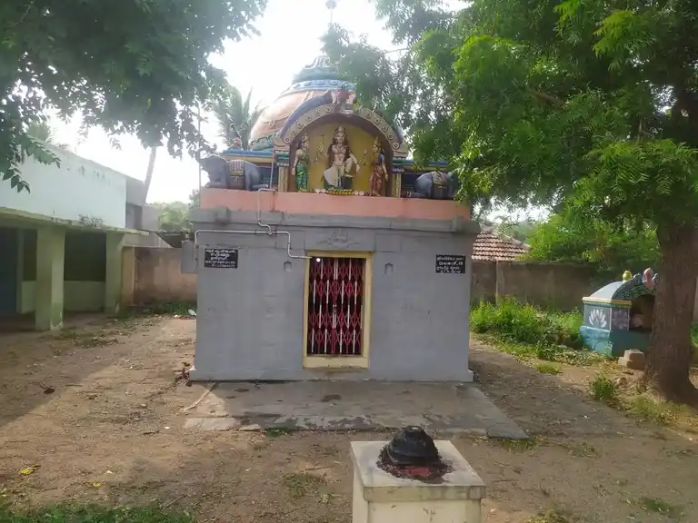 Arulmigu Ayyanar Temple, Illupaikudi - 621713