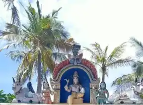 Arulmigu Ayyanar Temple, K.Uththanpatti - 630410 Arulmigu Ayyanar Temple, K.Uththanpatti - 630410, Sivagangai - Ancient Temple Architecture and History Image 2