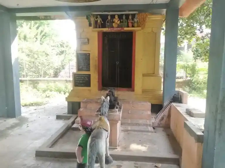 Arulmigu Ayyanar Temple, Kaivilancherry, Kaivilancherry - 609110 Temple