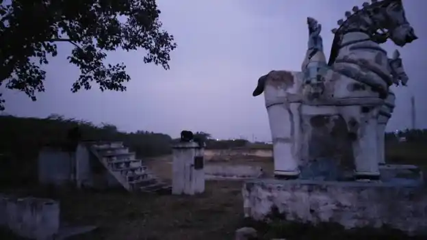 Arulmigu Ayyanar Temple, Kalimangalam - 625020 அருள்மிகு அய்யனார் திருக்கோயில், களிமங்கலம் - 625020, Madurai - Ancient Temple Architecture and History Image 3