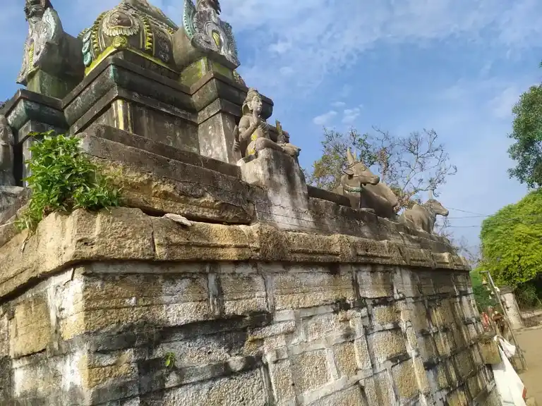 Arulmigu Ayyanar Temple, Kallai - 621717 Arulmigu Ayyanar Temple, Kallai - 621717, Perambalur - Ancient Temple Architecture and History Image 3