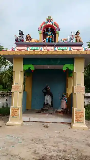 Arulmigu Ayyanar Temple, Karupatti - 625205 Arulmigu Ayyanar Temple, Karupatti - 625205, Madurai - Ancient Temple Architecture and History Image 3