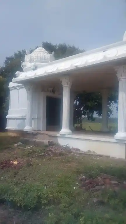 Arulmigu Ayyanar Temple, Karupilakattalai - 621651 Arulmigu Ayyanar Temple, Karupilakattalai - 621651, Ariyalur - Ancient Temple Architecture and History Image 2