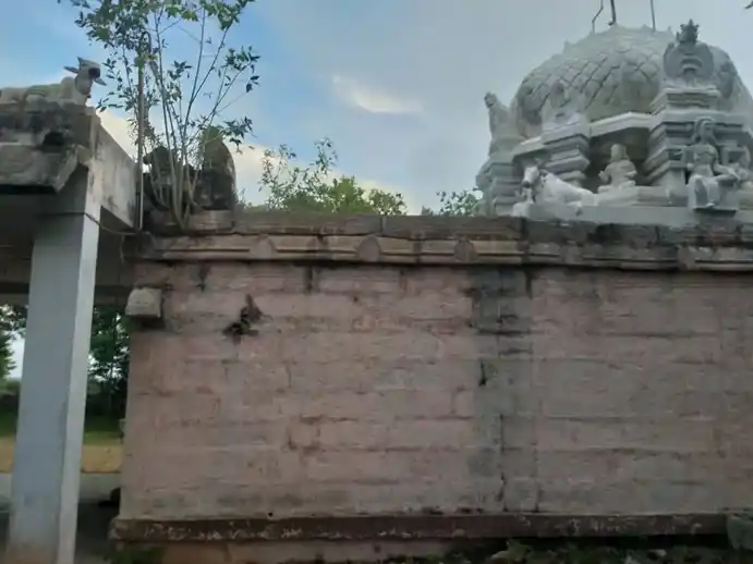 Arulmigu Ayyanar Temple, Kavalkarapatti - 621313