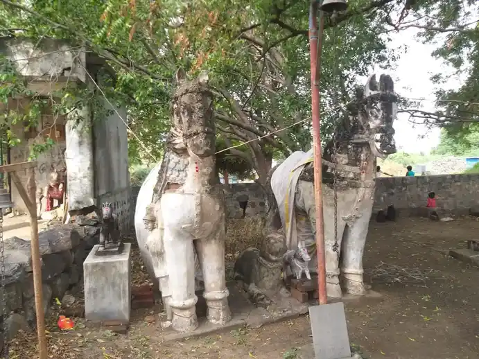 Arulmigu Ayyanar Temple, Kavarpanai - 636116