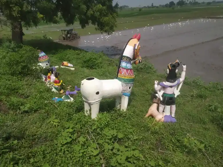 Arulmigu Ayyanar Temple, Kethuvarpatti - 625705 அருள்மிகு அய்யனார் திருக்கோயில், Kethuvarpatti - 625705, Madurai - Ancient Temple Architecture and History Image 3