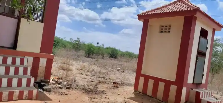 Arulmigu Ayyanar Temple, Kilavipatti - 628952 அருள்மிகு அய்யனார் திருக்கோயில், Kilavipatti - 628952, Thoothukudi - Ancient Temple Architecture and History Image 4