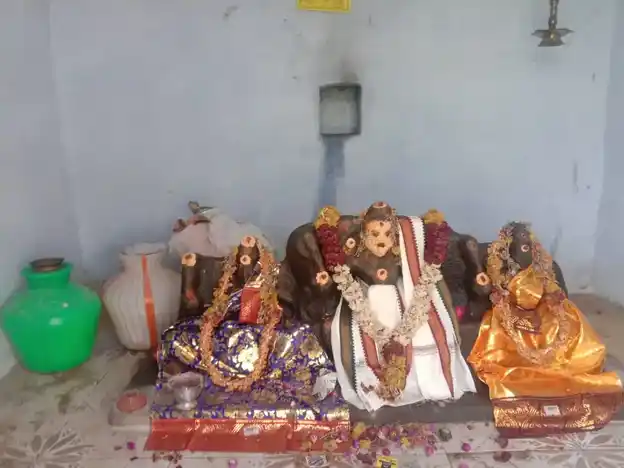 Arulmigu Ayyanar Temple, Kokkalancheri - 625706 Arulmigu Ayyanar Temple, Kokkalancheri - 625706, Madurai - Ancient Temple Architecture and History Image 3