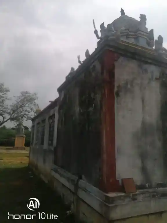 Arulmigu Ayyanar Temple, Kulanthaivinayagarkottai - 622301 அருள்மிகு அய்யனார் திருக்கோயில், Kulanthaivinayagarkottai - 622301, Pudukkottai - Ancient Temple Architecture and History Image 5