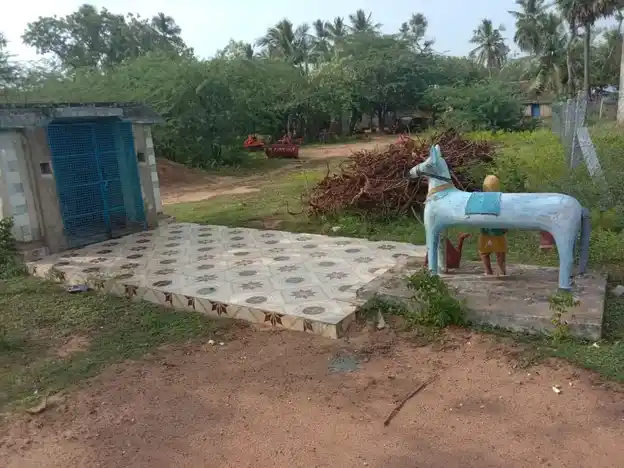 Arulmigu Ayyanar Temple, Kulavadaiyan - 612901 அருள்மிகு அய்யனார் திருக்கோயில், Kulavadaiyan - 612901, Ariyalur - Ancient Temple Architecture and History Image 2