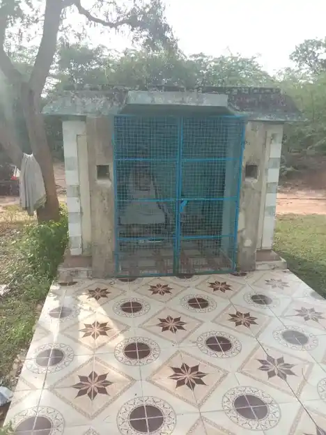 Arulmigu Ayyanar Temple, Kulavadaiyan - 612901 அருள்மிகு அய்யனார் திருக்கோயில், Kulavadaiyan - 612901, Ariyalur - Ancient Temple Architecture and History Image 3