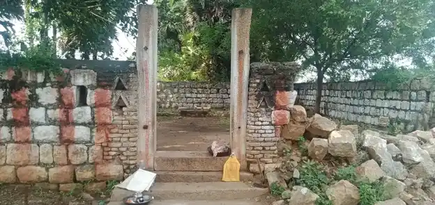 Arulmigu Ayyanar Temple, Kumaram - 625501 அருள்மிகு அய்யனார் திருக்கோயில், Kumaram, Kumaram - 625501, Madurai - Ancient Temple Architecture and History Image 4