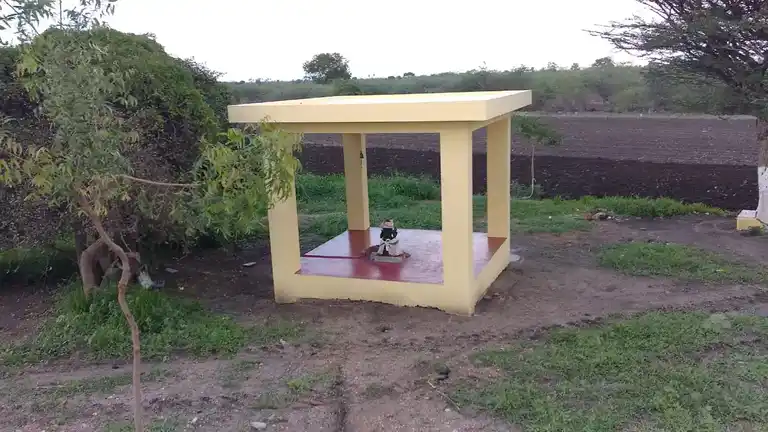 Arulmigu Ayyanar Temple, Lingampatti - 628503 அருள்மிகு அய்யனார் திருக்கோயில், Lingampatti - 628503, Thoothukudi - Ancient Temple Architecture and History Image 2