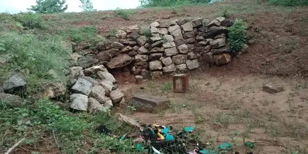 Arulmigu Ayyanar Temple, M.Sengulam - 625706 Arulmigu Ayyanar Temple, M.Sengulam - 625706, Madurai - Ancient Temple Architecture and History Image 2