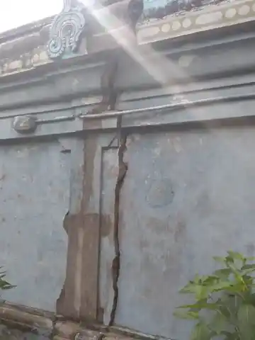 Arulmigu Ayyanar Temple, Madapuram - 609309 Temple