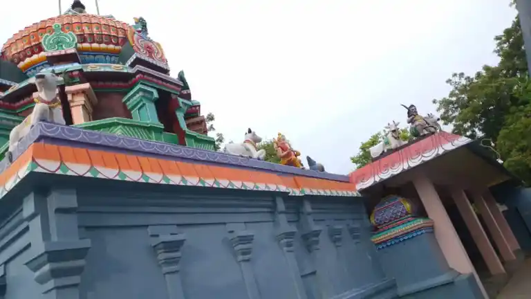 Arulmigu Ayyanar Temple, Madhuvanaimedu - 608704 அருள்மிகு ஐயனார் திருக்கோயில், Madhuvanaimedu - 608704, Cuddalore - Ancient Temple Architecture and History Image 2