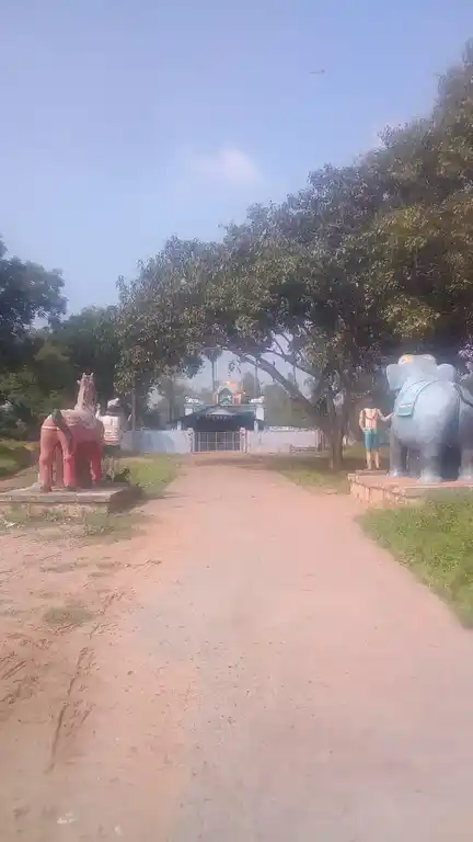 Arulmigu Ayyanar Temple, Malloor - 621704 அருள்மிகு அய்யனார் திருக்கோயில்,  - 621704, Ariyalur - Ancient Temple Architecture and History Image 2