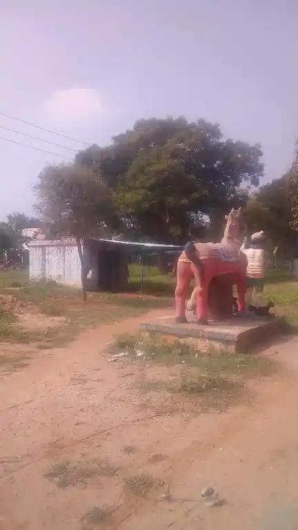 Arulmigu Ayyanar Temple, Malloor - 621704 அருள்மிகு அய்யனார் திருக்கோயில்,  - 621704, Ariyalur - Ancient Temple Architecture and History Image 3