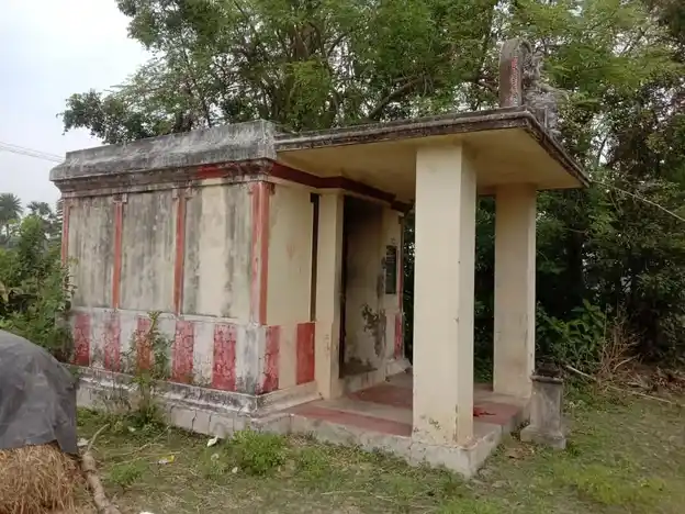 Arulmigu Ayyanar Temple, Mangudi, Mangudi - 609811 அருள்மிகு அய்யனார் திருக்கோயில், Mangudi, Mangudi - 609811, Mayiladuthurai - Ancient Temple Architecture and History Image 5