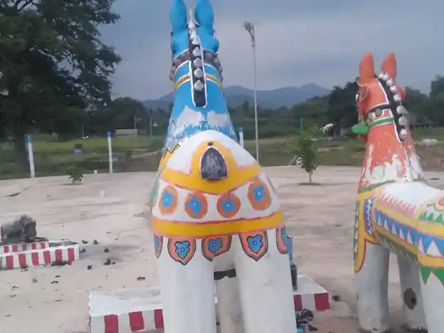 Arulmigu Ayyanar Temple, Manikammpatti - 625501 அய்யனார் திருக்கோயில், Manikammpatti, Manikammpatti - 625501, Madurai - Ancient Temple Architecture and History Image 3