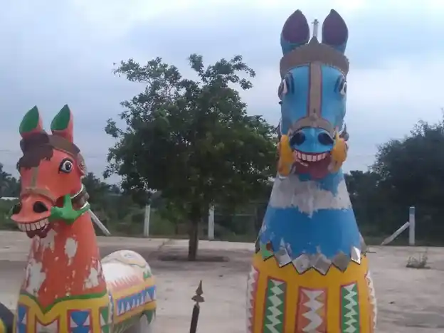 Arulmigu Ayyanar Temple, Manikammpatti - 625501 அய்யனார் திருக்கோயில், Manikammpatti, Manikammpatti - 625501, Madurai - Ancient Temple Architecture and History Image 4