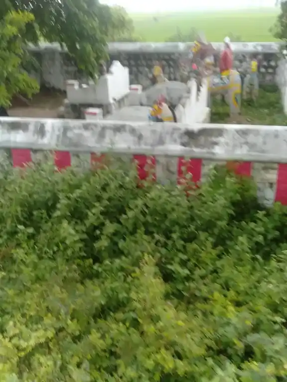 Arulmigu Ayyanar Temple, Manjampatti - 625014