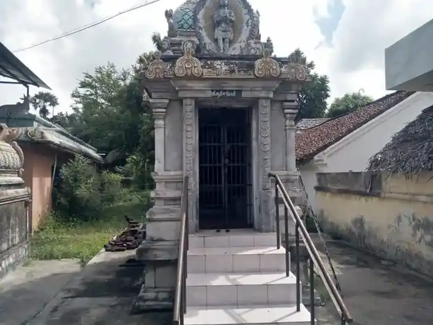 Arulmigu Ayyanar Temple, Mappadugai - 609003 அருள்மிகு அய்யனார் திருக்கோயில், Mappadugai - 609003, Mayiladuthurai - Ancient Temple Architecture and History Image 4