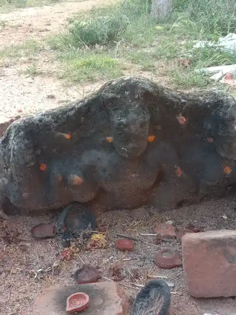 Arulmigu Ayyanar Temple, Maravankulam - 625706 Arulmigu Ayyanar Temple, Maravankulam - 625706, Madurai - Ancient Temple Architecture and History Image 3