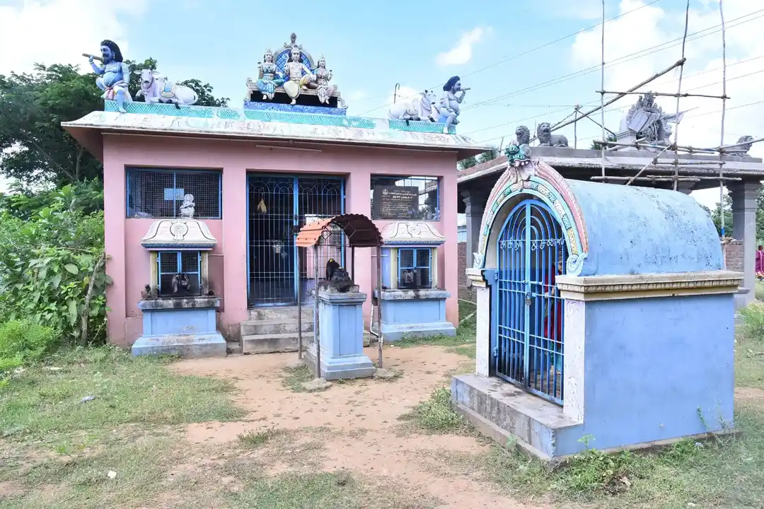 Arulmigu Ayyanar Temple, Mathi - 612401