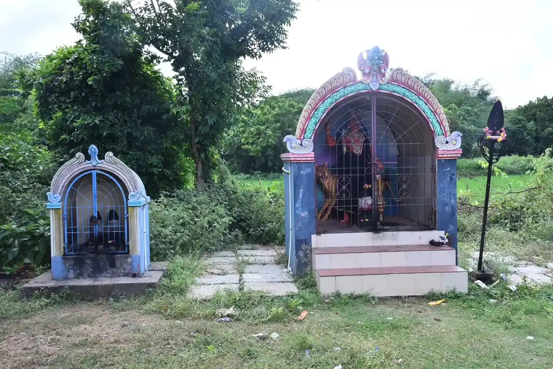 Arulmigu Ayyanar Temple, Mathi - 612401 அருள்மிகு அய்யனார் திருக்கோயில், Mathi - 612401, Thanjavur - Ancient Temple Architecture and History Image 3