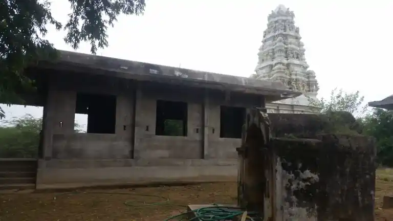 Arulmigu Ayyanar Temple, Mela Arasarkulam - 614616