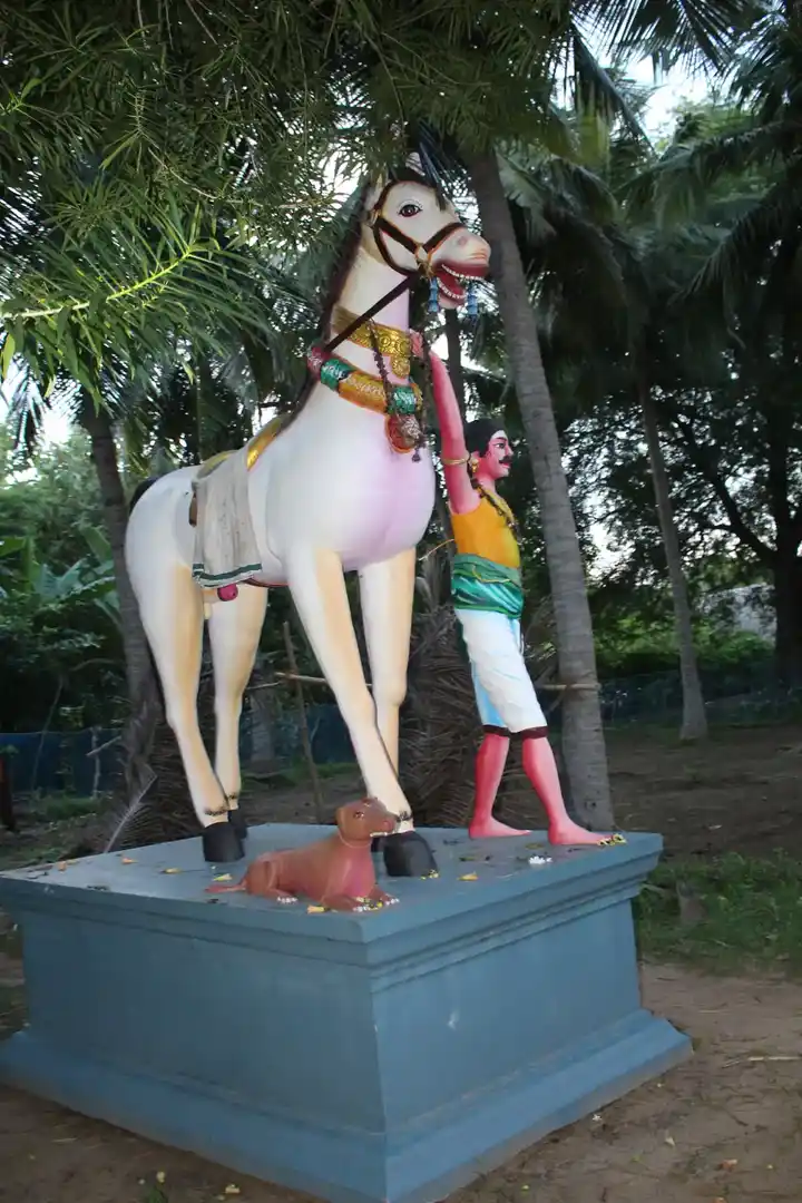 Arulmigu Ayyanar Temple, Melanagampadi - 612605 அருள்மிகு அய்யனார் திருக்கோயில், Melanagampadi - 612605, Thanjavur - Ancient Temple Architecture and History Image 4