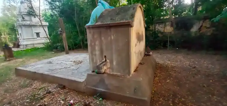 Arulmigu Ayyanar Temple, Melaruthragangai - 609503 அருள்மிகு அய்யனார் திருக்கோயில், Melaruthragangai - 609503, Thiruvarur - Ancient Temple Architecture and History Image 4