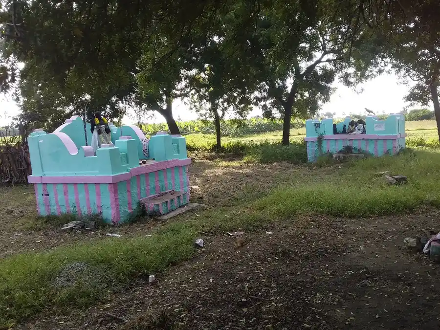 Arulmigu Ayyanar Temple, Melatthulukkankulam - 623609