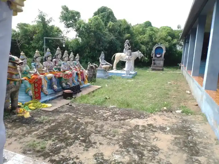 Arulmigu Ayyanar Temple, Melkumaramangalam - 607106 அருள்மிகு அய்யனார் திருக்கோயில், Melkumaramangalam - 607106, Cuddalore - Ancient Temple Architecture and History Image 5