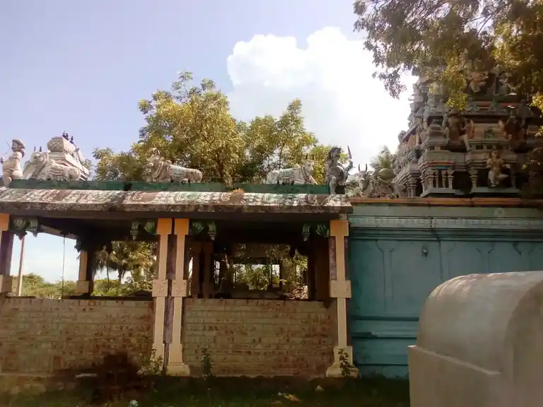 Arulmigu Ayyanar Temple, Merpanaikaadu - 614624 Arulmigu Ayyanar Temple, Merpanaikaadu - 614624, Pudukkottai - Ancient Temple Architecture and History Image 4