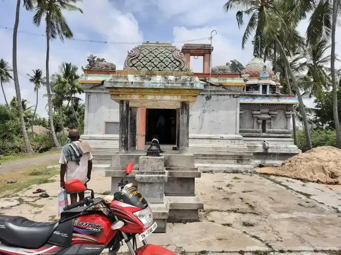 Arulmigu Ayyanar Temple, Moolakarai - 614810 அருள்மிகு அய்யனார் திருக்கோயில், Moolakarai - 614810, Nagapattinam - Ancient Temple Architecture and History Image 3