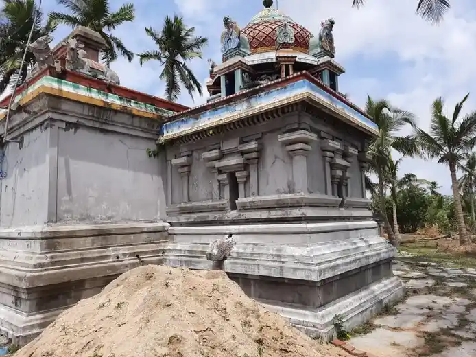 Arulmigu Ayyanar Temple, Moolakarai - 614810 அருள்மிகு அய்யனார் திருக்கோயில், Moolakarai - 614810, Nagapattinam - Ancient Temple Architecture and History Image 5