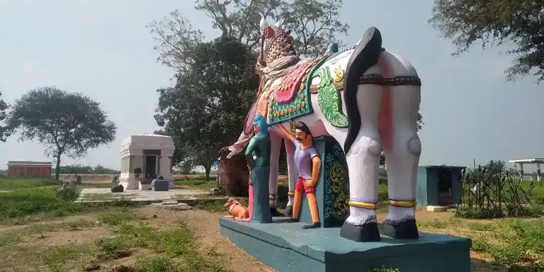 Arulmigu Ayyanar Temple, Mukunthanallur - 606003 அருள்மிகு அய்யனார் திருக்கோயில்,  - 606003, Cuddalore - Ancient Temple Architecture and History Image 2