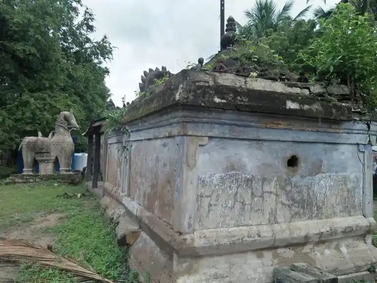 Arulmigu Ayyanar Temple, Mullayur - 621730 Arulmigu Ayyanar Temple,  - 621730, Ariyalur - Ancient Temple Architecture and History Image 2
