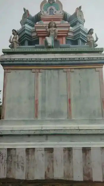 Arulmigu Ayyanar Temple, Munaiventri - 623701 Arulmigu Ayyanar Temple, Munaiventri - 623701, Sivagangai - Ancient Temple Architecture and History Image 2