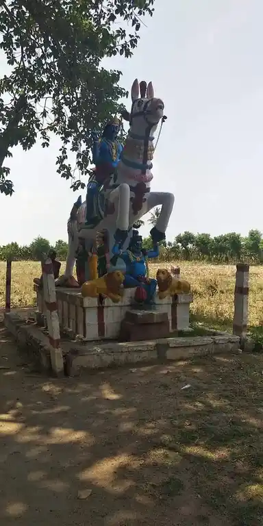 Arulmigu Ayyanar Temple, Muthalaipatti - 639113 Arulmigu Ayyanar Temple, Muthalaipatti - 639113, Karur - Ancient Temple Architecture and History Image 4
