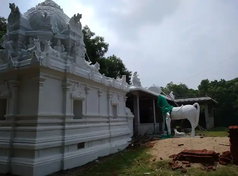 Arulmigu Ayyanar Temple, Nadakudi - 609403 Arulmigu Ayyanar Temple, Nadakudi - 609403, Thiruvarur - Ancient Temple Architecture and History Image 7