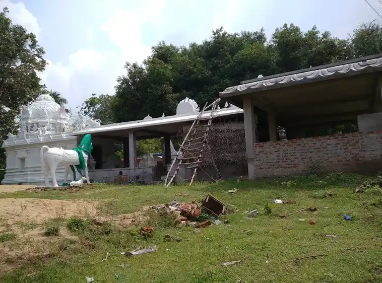 Arulmigu Ayyanar Temple, Nadakudi - 609403 Arulmigu Ayyanar Temple, Nadakudi - 609403, Thiruvarur - Ancient Temple Architecture and History Image 9