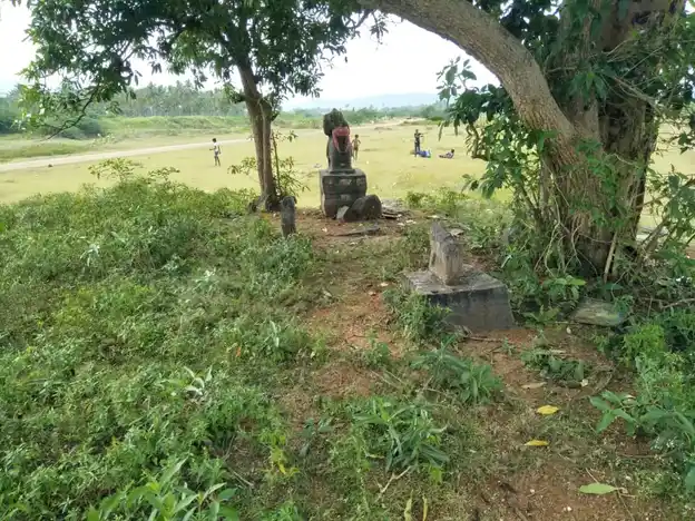 Arulmigu Ayyanar Temple, Naduvalur - 636105 அருள்மிகு அய்யனார் திருக்கோயில், Naduvalur - 636105, Salem - Ancient Temple Architecture and History Image 5