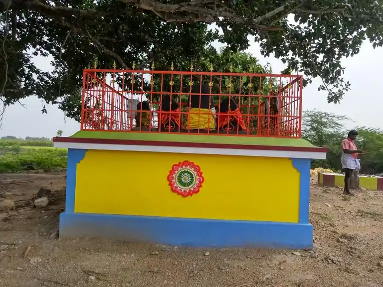 Arulmigu Ayyanar Temple, Nallamaram - 625702