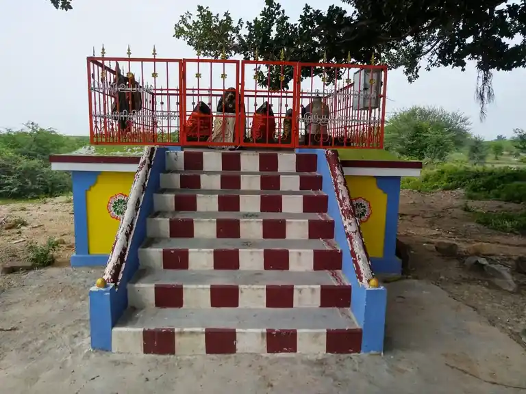 Arulmigu Ayyanar Temple, Nallamaram - 625702 Arulmigu Ayyanar Temple, Nallamaram - 625702, Madurai - Ancient Temple Architecture and History Image 4