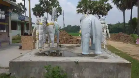 Arulmigu Ayyanar Temple, Narasinganatham - 609302 அருள்மிகு அய்யனார் திருக்கோயில், Narasinganatham - 609302, Mayiladuthurai - Ancient Temple Architecture and History Image 2