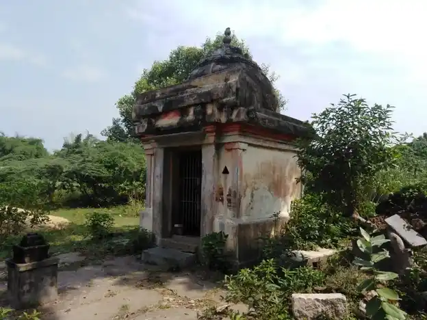 Arulmigu Ayyanar Temple, Nemelli - 609805 அருள்மிகு அய்யனார் திருக்கோயில், Nemelli - 609805, Mayiladuthurai - Ancient Temple Architecture and History Image 2