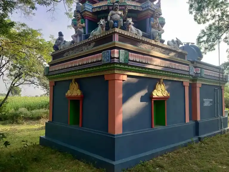 Arulmigu Ayyanar Temple, Ottakoil - 621705 அருள்மிகு அய்யனார் திருக்கோயில், Ottakoil - 621705, Ariyalur - Ancient Temple Architecture and History Image 4